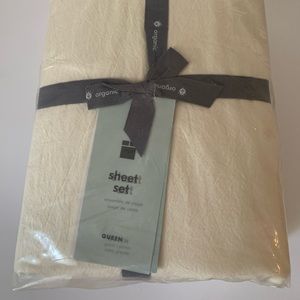West Elm Organic Cotton Queen Sheet Set
